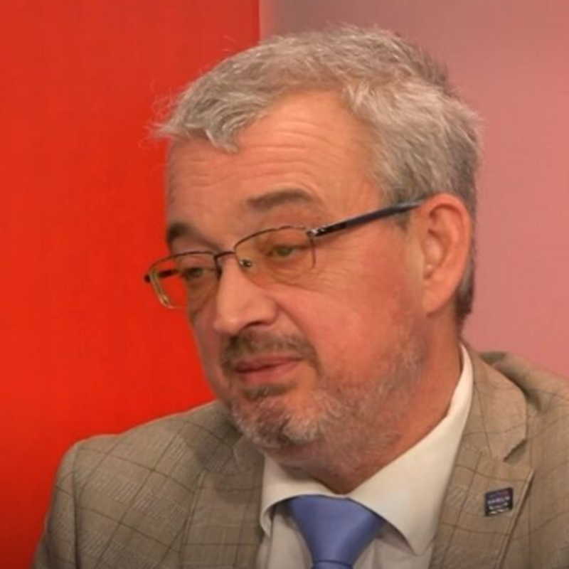 Obrázek epizody Kuloáry | Marek Benda (ODS): Výsledky práce politika jsou běžně vidět až roky po jeho období | 25. 3. 2025