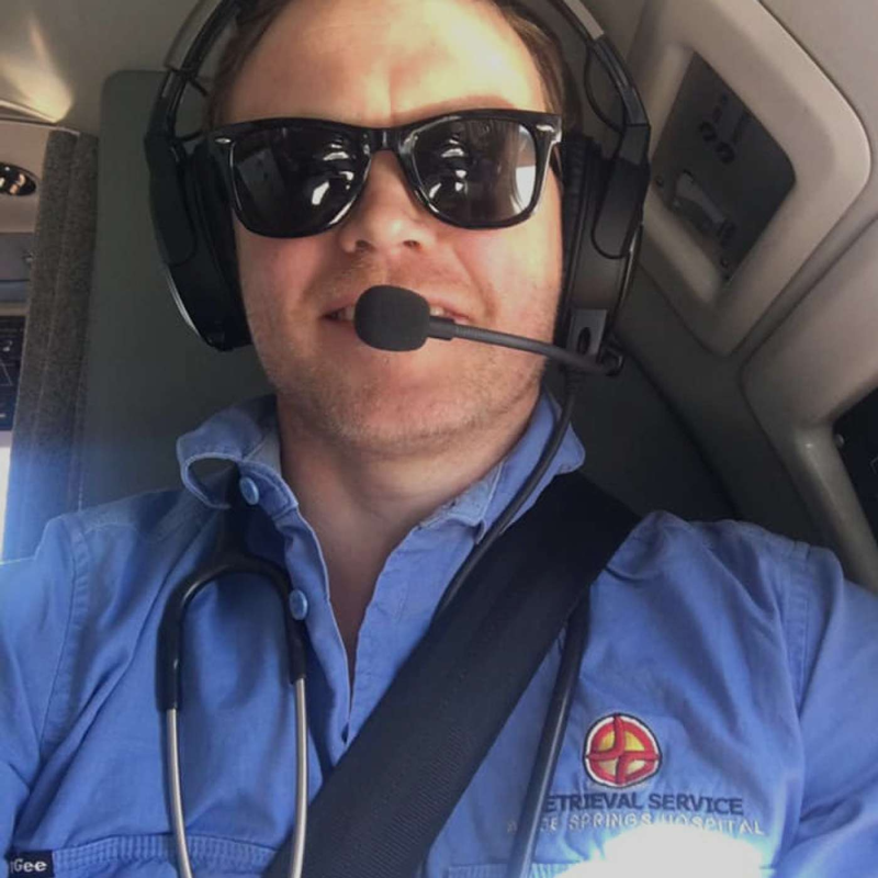 Obrázek epizody 20] Conor Davis | A Flying Doctor living his childhood dream