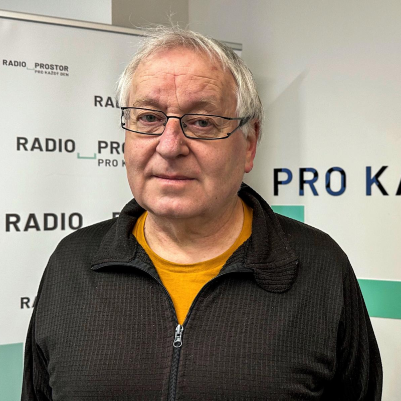 Obrázek epizody Popularizátor vědy Cílek: Běžný občan politický vliv nemá. Naše výtky strany používají jako vzletná hesla