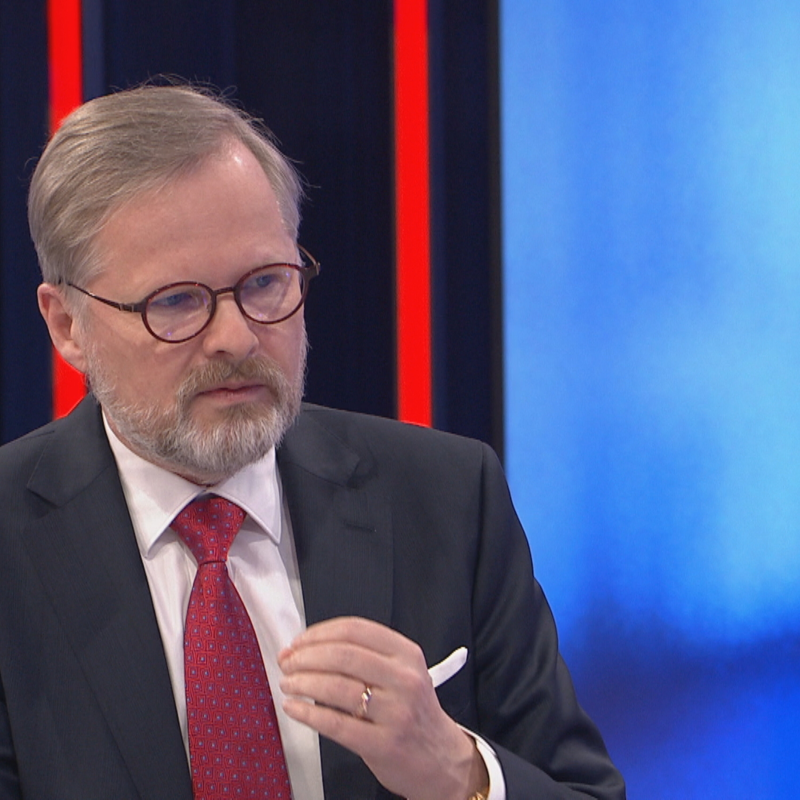 Obrázek epizody Co na to premiér: Jinak to nejde. Spousta důchodců mi říká, že to chápe, řekl Fiala o nižším růstu penzí