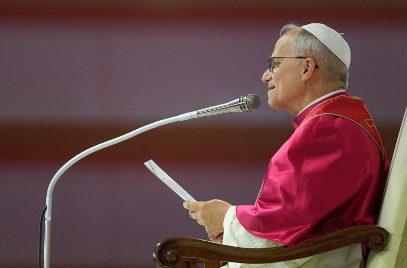 Obrázek epizody Papež odpovídá na otázky mladých lidí: Přátelství je cestou k míru a může změnit svět