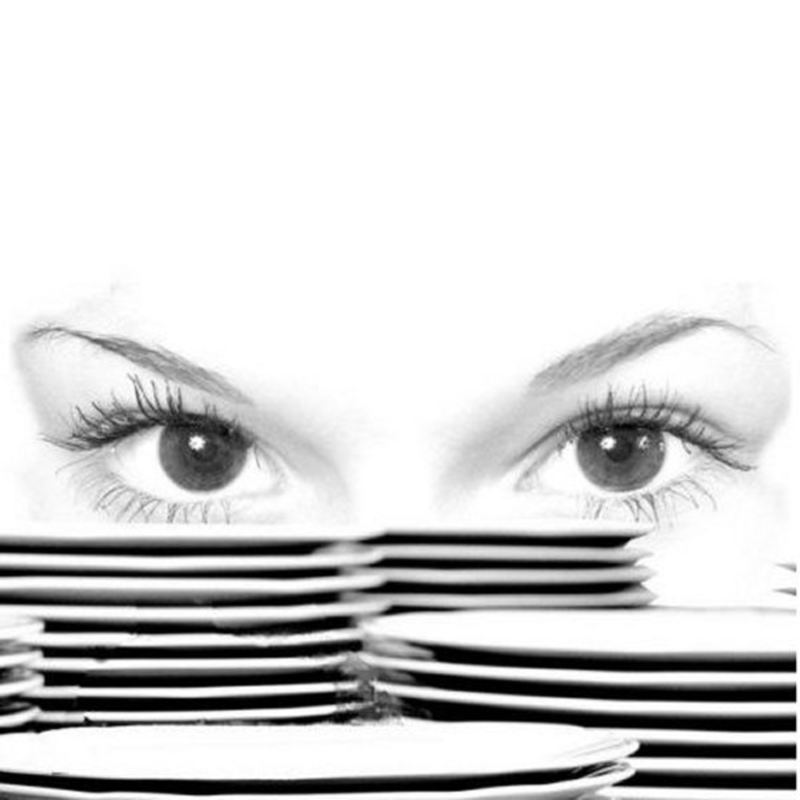 Obrázek epizody Blog 7 ... Co má společného každá manipulace ve vztazích? Hluboké stopy v nevědomí. Dávat se musí. Psychosomatické potíže. Ztracení přátelé. Ty příběhy jsou si podobné.