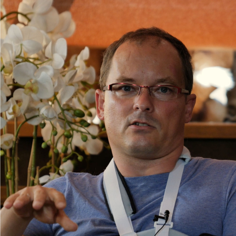 Obrázek epizody VLADIMÍR PIKORA: "Politici začali mít pocit, že peníze rostou na stromě."