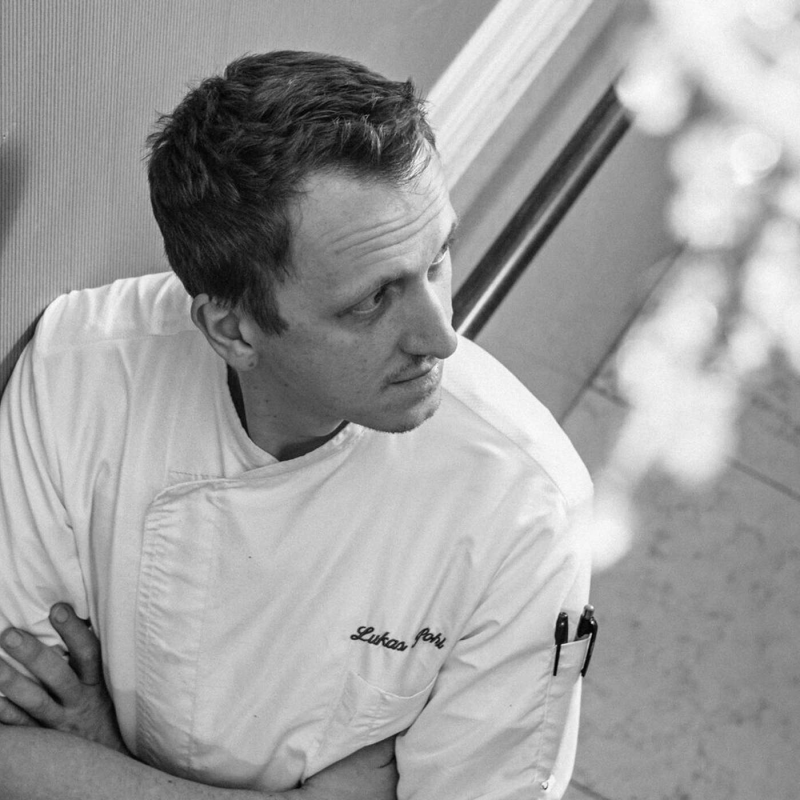 Obrázek epizody Taste of Prague Czech Podcast, Ep 7 - Lukáš Pohl o cukrárně Myšák a české cukrařině