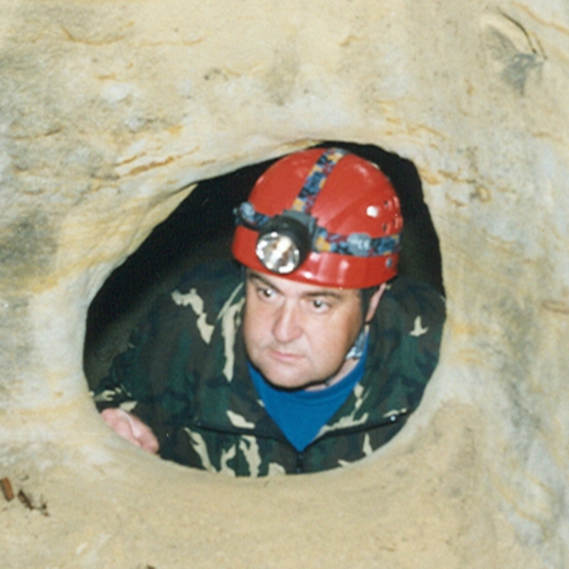 Obrázek epizody Jiří Prokop, předseda České speleologické společnosti Cunicunulus v Jihlavě | Podcasty Kraje Vysočina