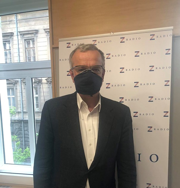 Šéf poslanců TOP 09 Miroslav Kalousek: Žijeme ve zvláštní době, kdy vláda píše návrhy zákonů na tiskových konferencích a ještě než skončí mají další nápad.