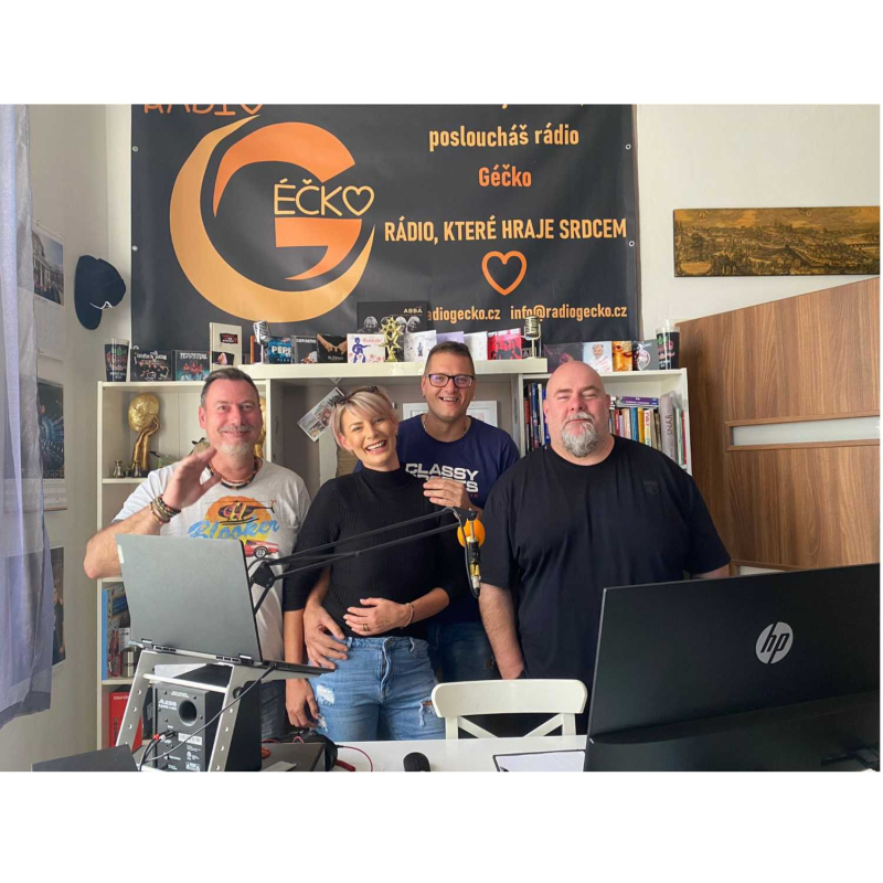 Obrázek epizody Rozhovor s 9. Planetou ( Bety, Petr a Standa )