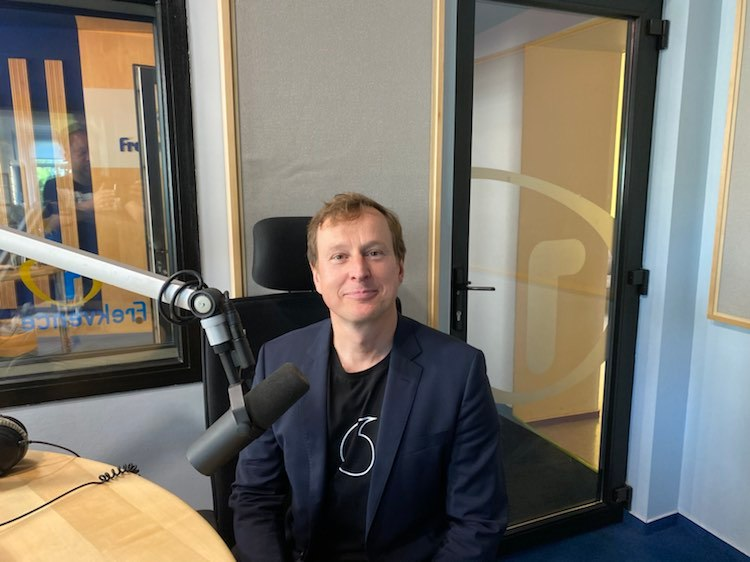 Obrázek epizody Petr Dvořák: V bouři nepropadám panice, ale snažím se najít cestu ven