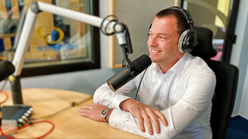 Obrázek epizody Dráha v Praze? Musíte trefit vrch hrbu, jinak přistáváte jakou moucha na zdi, říká David Hecl