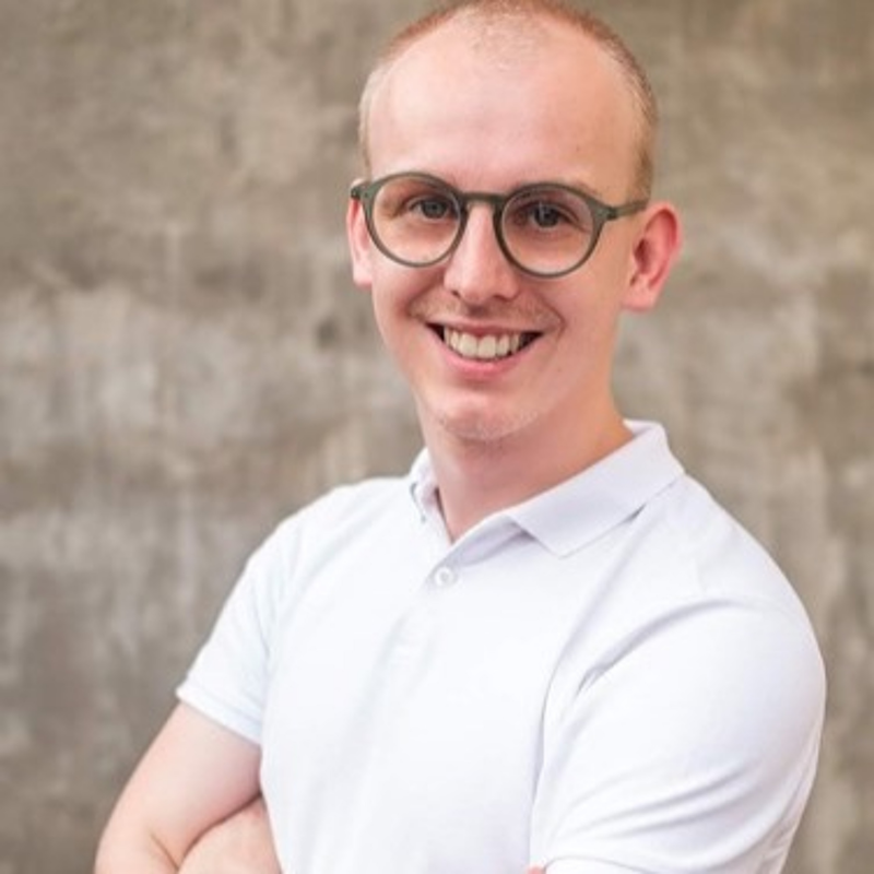 Obrázek epizody Právo v kostce #12 - Jan Šlajs - práce v justici a o Právo21