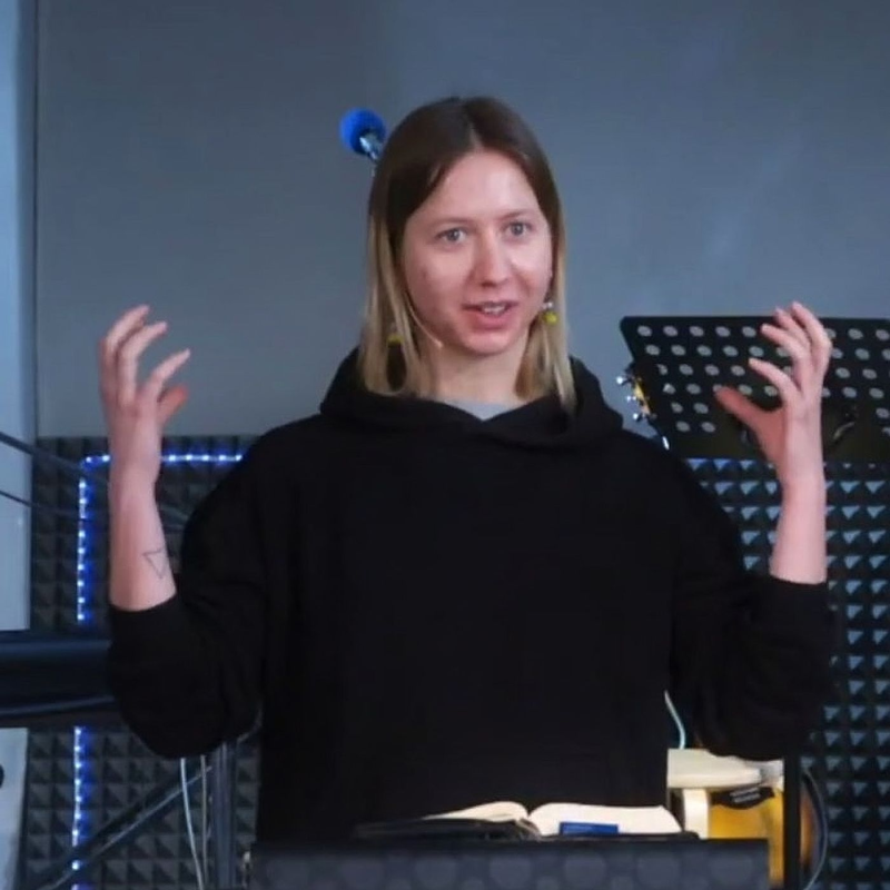 Obrázek epizody Blaze chudým v duchu, Maria Khrabrova