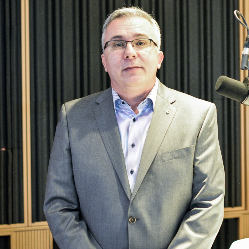 Obrázek epizody J. Vozár - Parlament nemá dôvod na obštrukcie pri voľbe... (Braňo Závodský naživo)