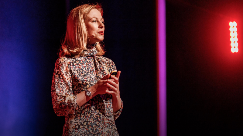 Obrázek epizody Why do we blame individuals for economic crises? | Liene Ozoliņa