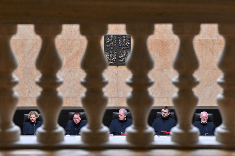 Obrázek epizody Snížení soudcovských platů bylo protiústavní. Kolik ale stojí jejich nezávislost?