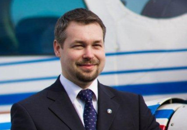 Obrázek epizody Úřad pro civilní letectví bere i drony jako letadla. Řekl jeho mluvčí Vítězslav Hezký.