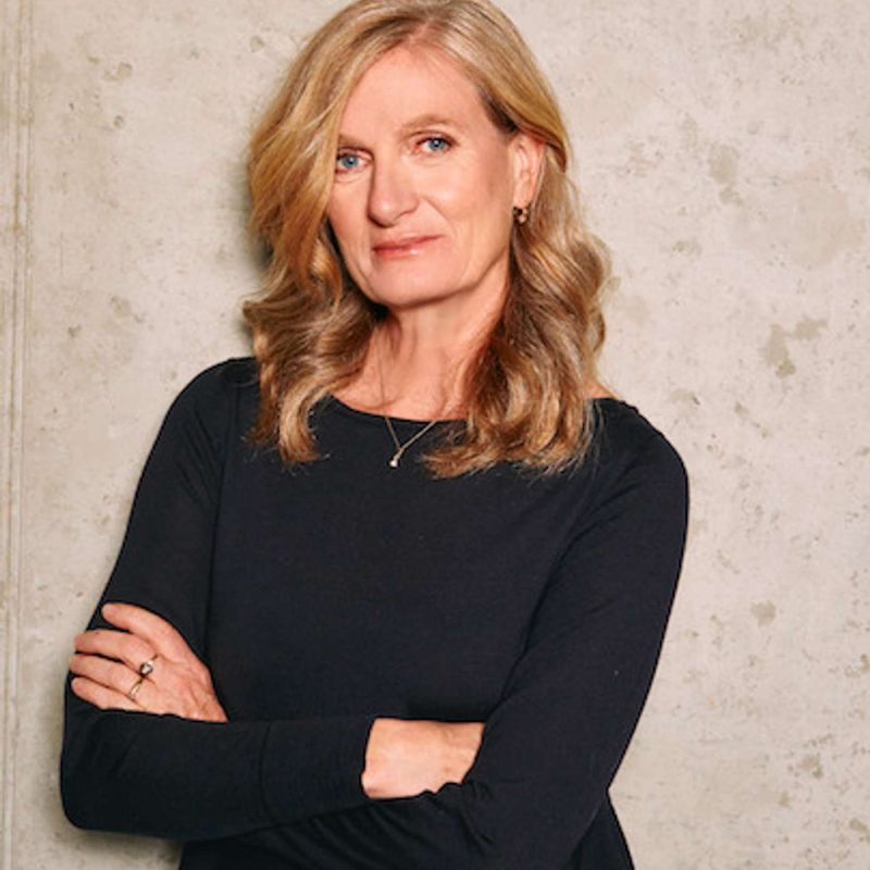 Obrázek epizody Big Questions: S kostýmní designérkou Simonou Rybákovou o magii módy