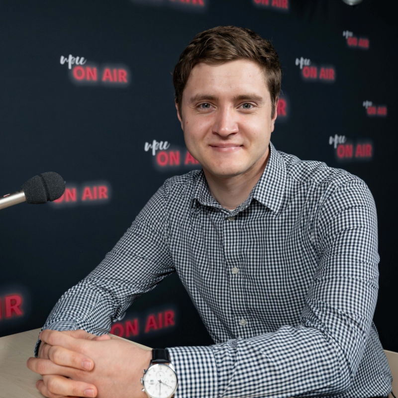 Obrázek epizody UPCE ON AIR: Díky diskuzi Čaj o páté přivedl na univerzitu už tisíce návštěvníků