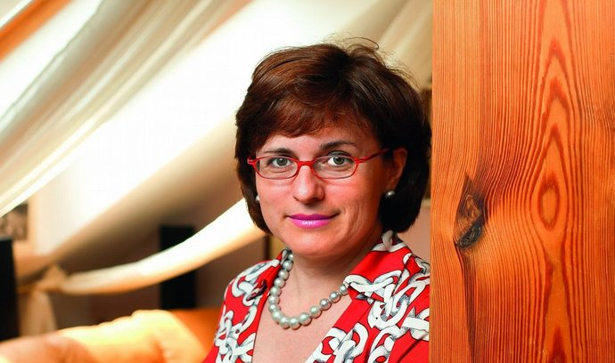 Obrázek epizody V demokratické společnosti si tohle žádný politik nesmí dovolit, kritizuje Hrubešová nevpuštění novinářů na tiskovou konferenci Babiše a Orbána