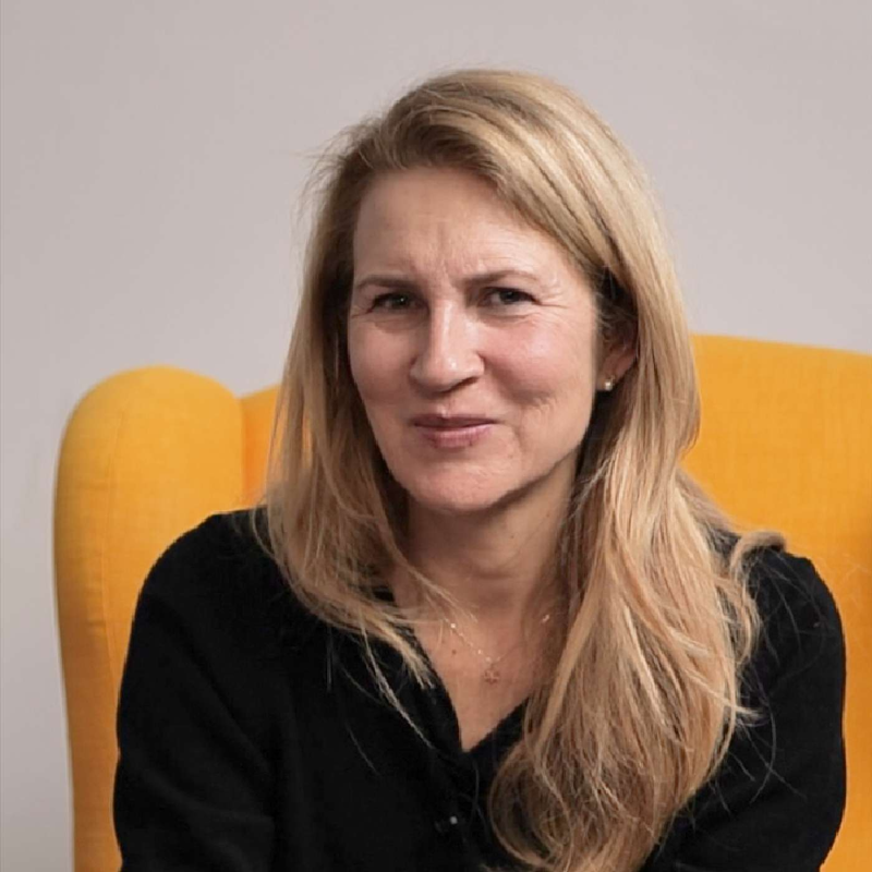 Obrázek epizody Psychoterapeutka NORA VLÁŠKOVÁ: Žena bez vztahu si často připadá bezcenná.