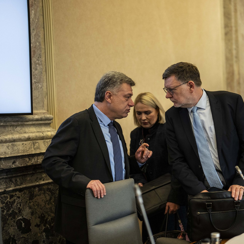 Obrázek epizody Detektivové obvinili Blažka. Projde exministrovi jeho vysvětlení o dobrých úmyslech?
