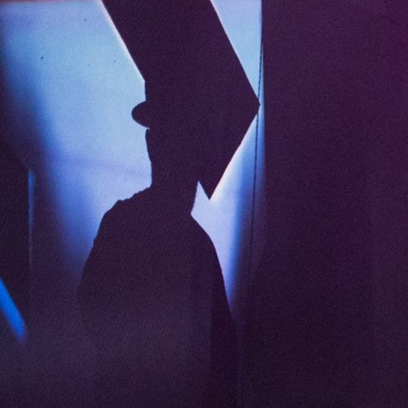 Obrázek epizody M34N5 Of COmMuniC47ioN