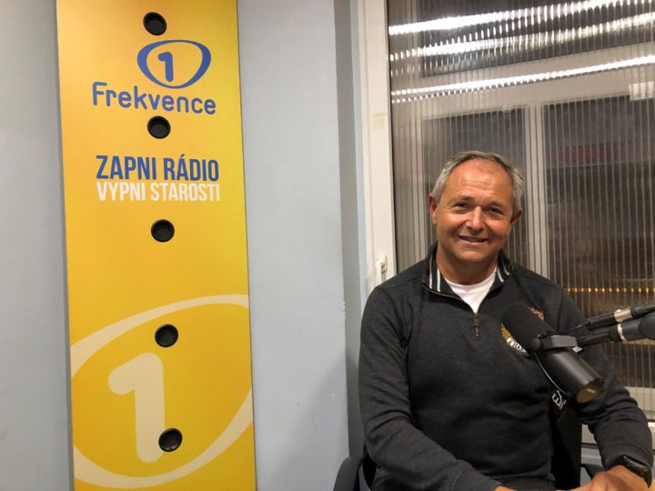 Obrázek epizody Jan Mühlfeit: Je normální, že si děti zkouší všechno možné. Mozek ještě totiž není zadrátovaný, dítě si to testuje a učí se