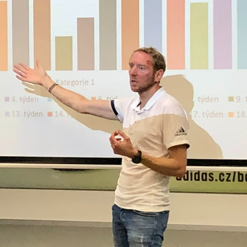 Obrázek epizody Speciál s Honzou Pernicou o maratonském tréninku a přípravě M. Joglové