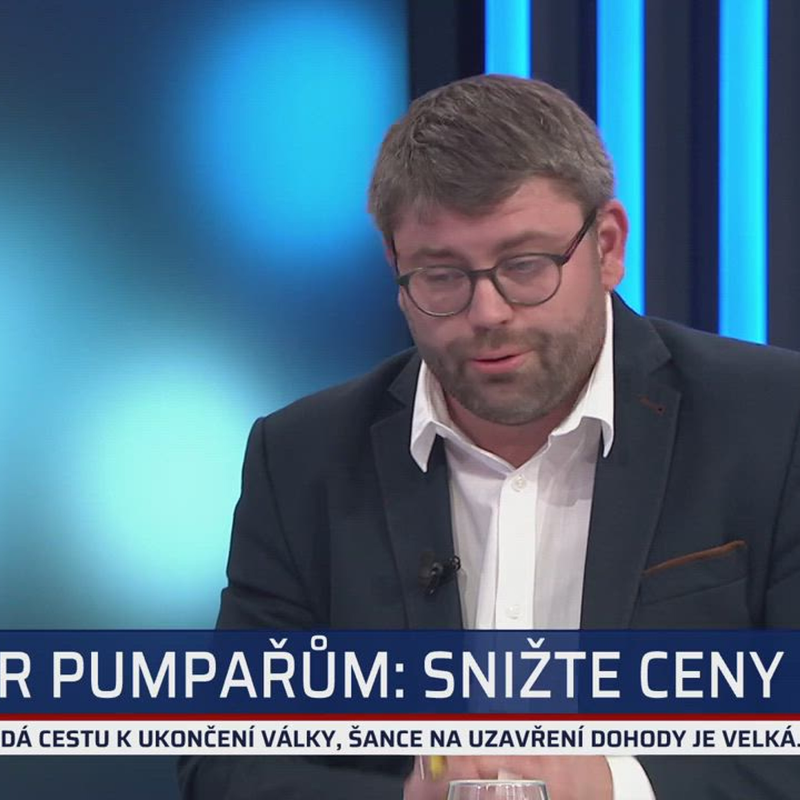 Obrázek epizody Urážky ve studiu při diskuzi o drahé ropě: Jste negramotný, útočil Rajchl na Jakoba