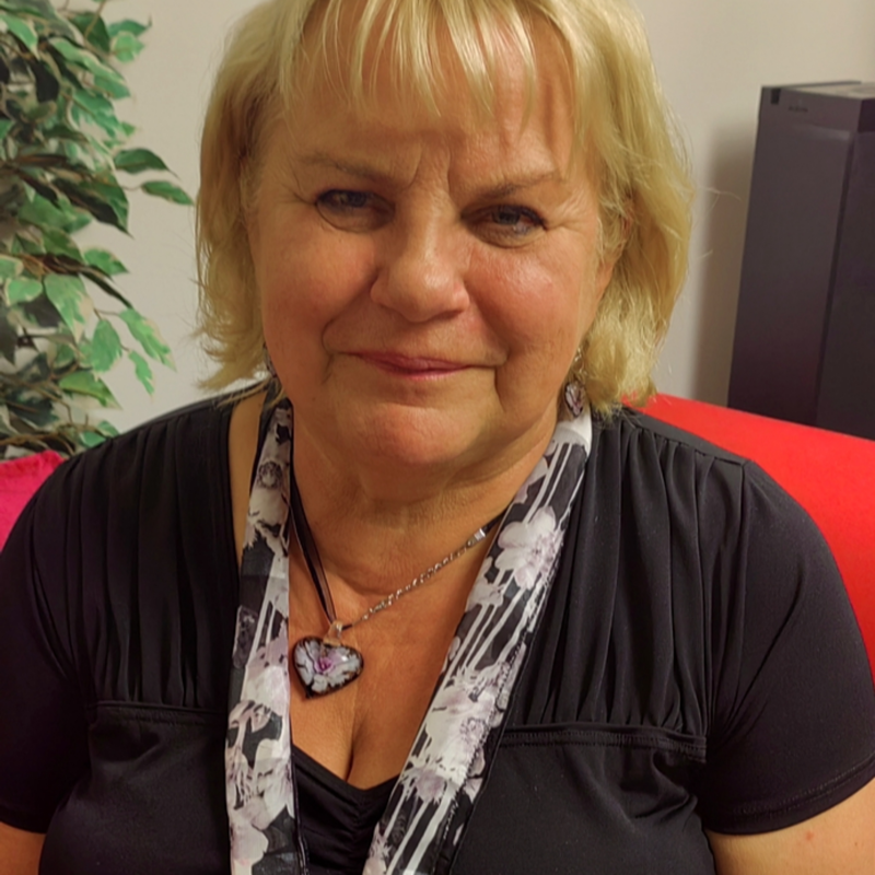 Obrázek epizody Studio Volá 1 ( Plán B )