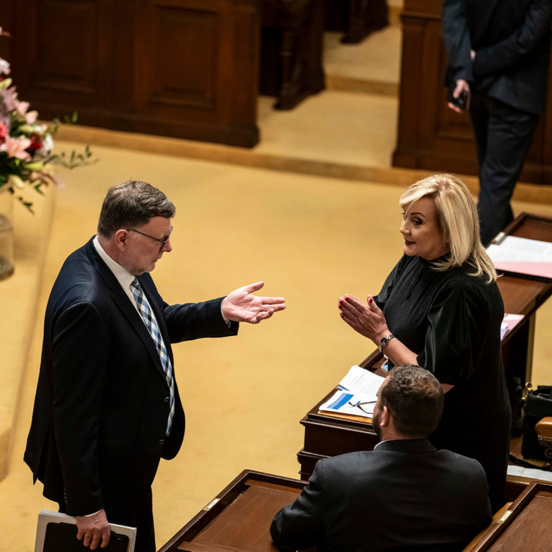 Obrázek epizody Diskuze o rozpočtu ukazují, že nejsou peníze na priority končící ani nastupující vlády