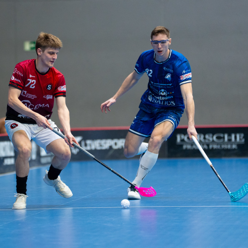 Obrázek epizody Florbal.cz podcast: Hladké postupy favoritů. Doplní trio Vítkovice nebo Sparta?