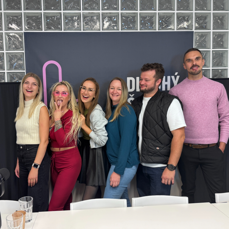 Obrázek epizody #32 Hezcí lidi to mají jednodušší? / Muži dělají pomalu věci, které ženy chtějí hned | Dlouhý Široký