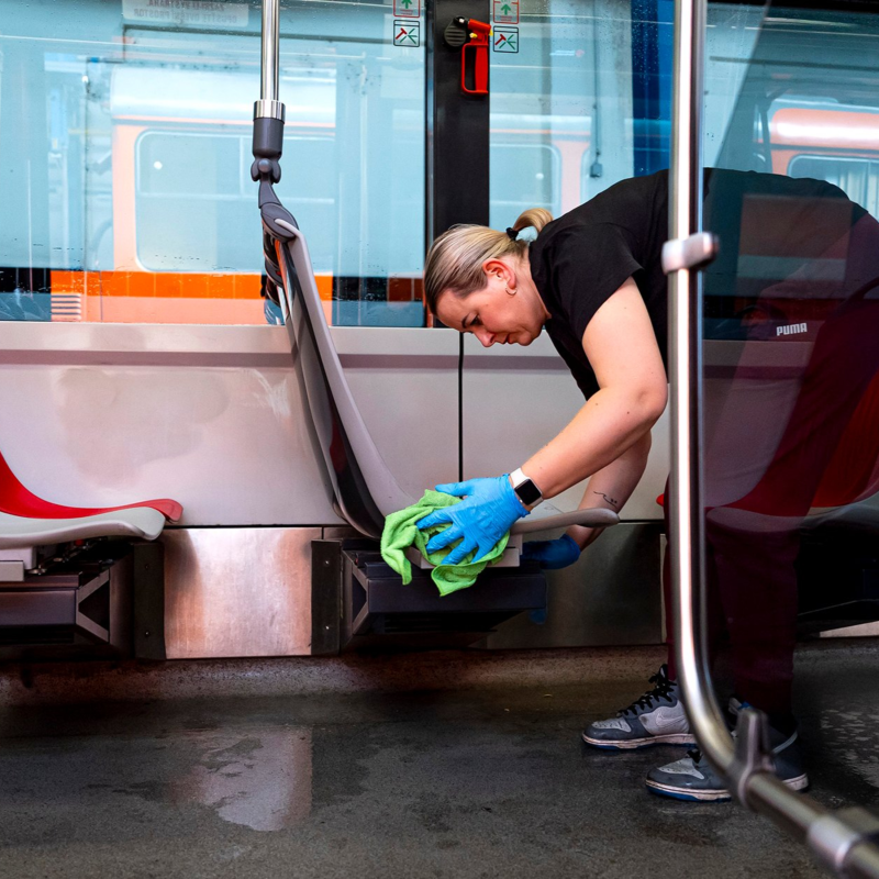 Obrázek epizody Epidemii žloutenky lze zastavit proočkovaností. Dvě dávky vakcíny zajistí doživotní imunitu