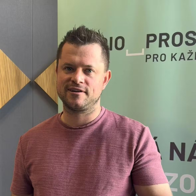 Obrázek epizody Jiří Hrachový: Mistři na učňáku jedou podle starých norem, pro děti jsou to tři ztracené roky