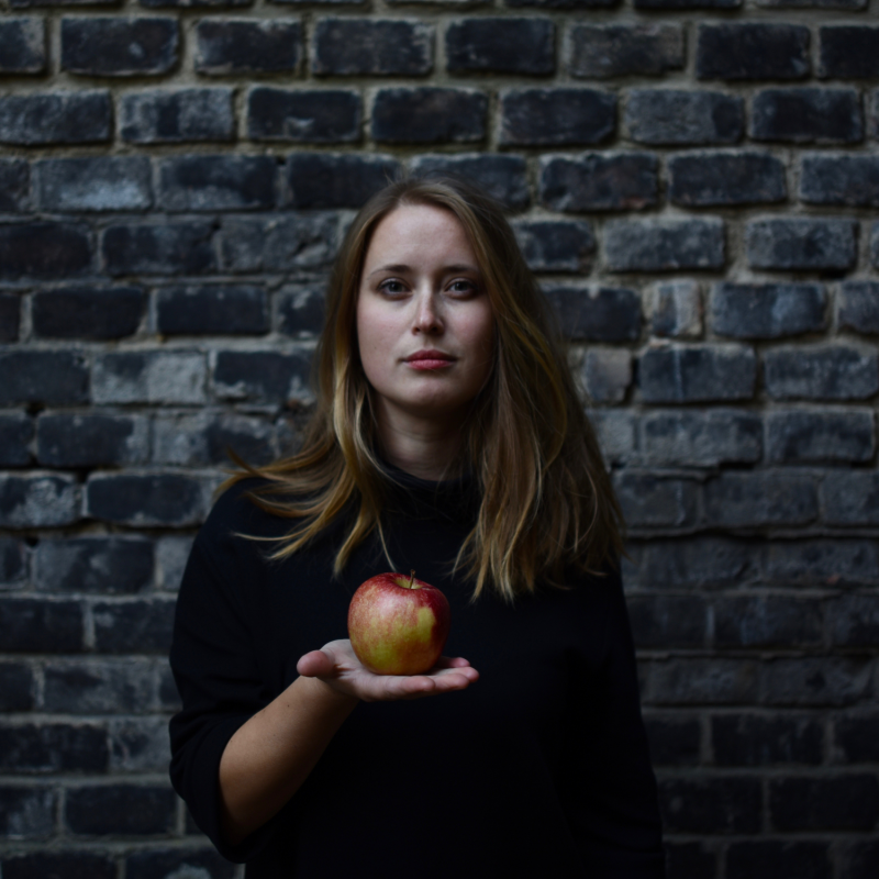 Obrázek epizody Na dřeň s Michaelou: Nejčastěji lidi spoutávají lži, kterým o sobě uvěří