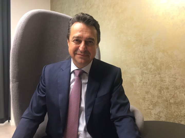 Obrázek epizody Krizový scénář Letiště Praha v další vlně covidu předpokládá, že už nemůže být hůř, řekl v Press klubu šéf letiště Jiří Pos