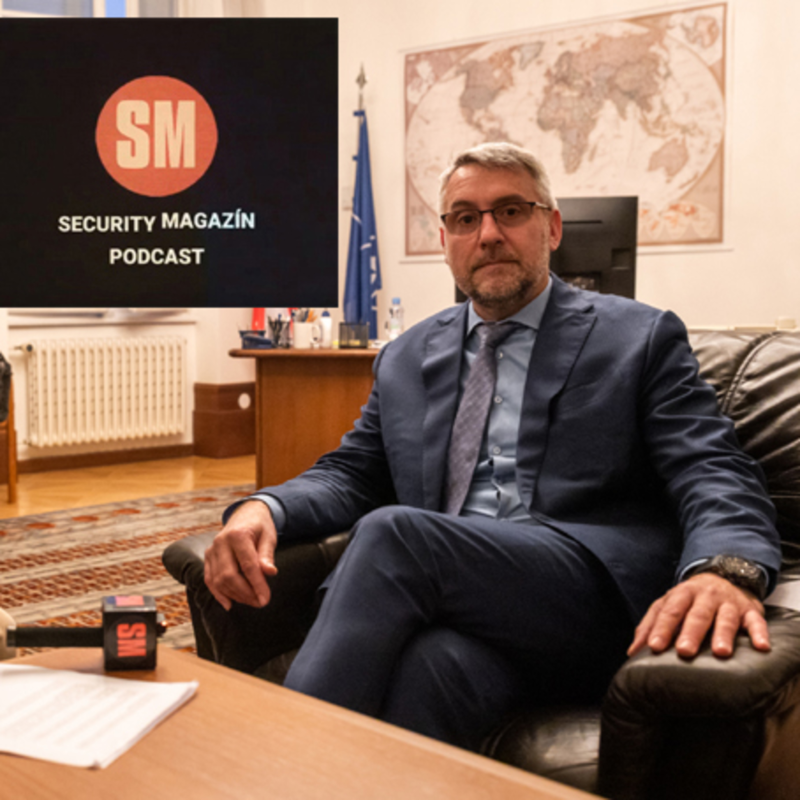 Obrázek epizody Výrobní licence by měla být součástí kontraktu na BVP. Ohledně změny smluvních vztahů budeme chtít znát jasná právní stanoviska, říká předseda výboru Metnar