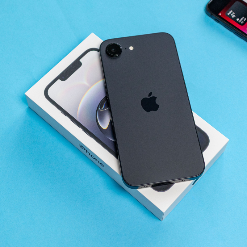 Obrázek epizody Nový iPhone, nové trable…