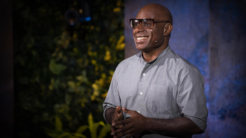 Obrázek epizody The sustainable brilliance of Indigenous design | Manu Peni