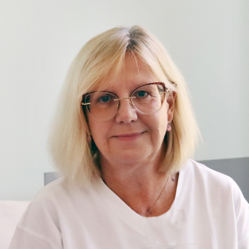 Obrázek epizody Staráme se nejen o pacienty s bolestmi zad nebo po úrazech, v poslední době čím dál častěji připravujeme budoucí maminky na porod, říká primářka Rehabilitační a fyzikální medicíny MNO Jana Vlčková.