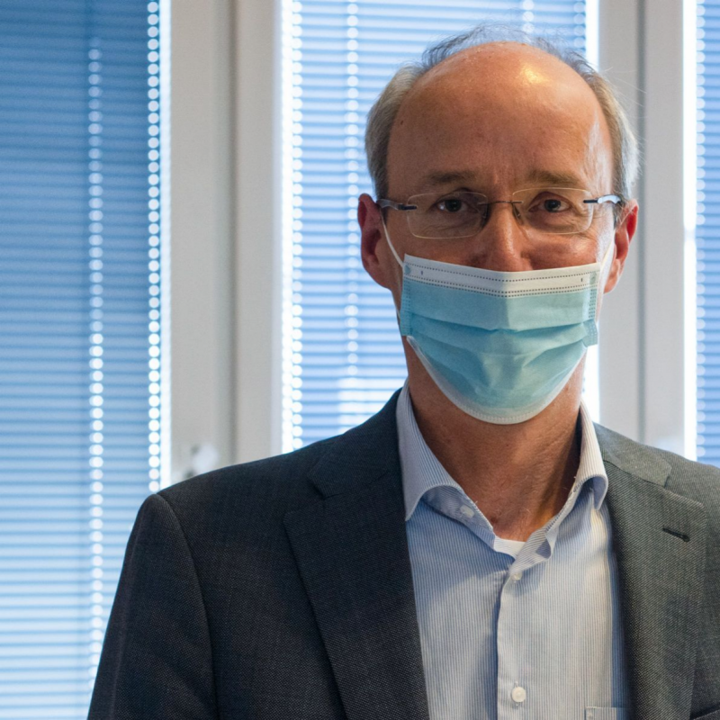 Obrázek epizody Robert Sermek - Pre držiteľov Covid passov by už členské štáty nemali zavádzať dodatočné obmedzenia