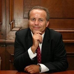 Obrázek epizody Podle miliardáře Pavla Sehnala je na trhu bytů dostatek. Kde?