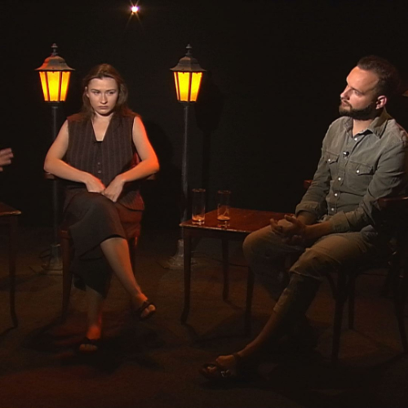 Obrázek epizody .pod lampou s mladými hercami: Zo Slovenska sme smutní, a chceme nejako pomôcť