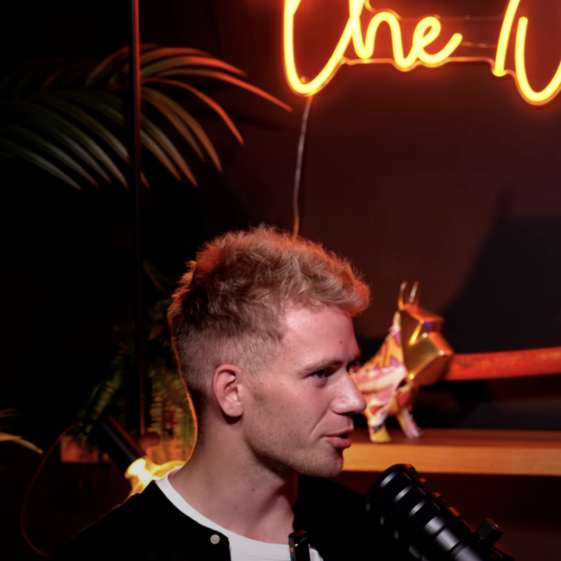 Obrázek epizody 37: Z 0 K MILIONŮM DÍKY INSTAGRAMU: Tajemství sociálních sítí od Jakuboffa - JAKUB MARTINÁK EP37