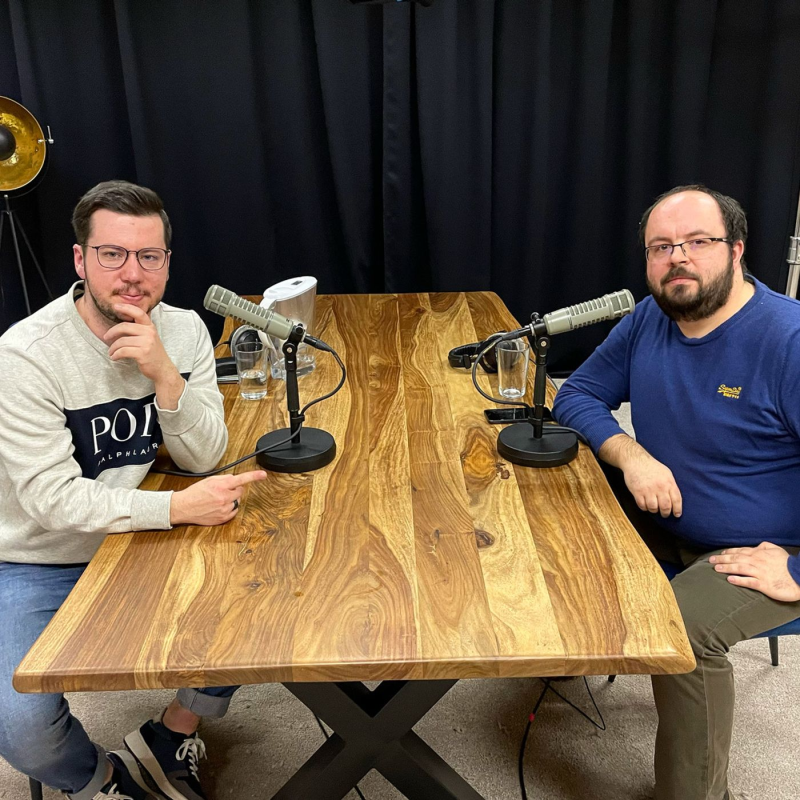 Obrázek epizody 81: Testování výpadku elektřiny v serverovně aneb ztráta produkčních dat za 6 měsíců / Marek Slebodník, Linux Admin DHL