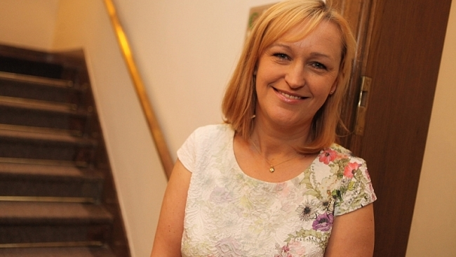 Obrázek epizody Na začátku bylo těžké vysvětlit našim klientům, co se děje, říká ředitelka Domova pro osoby se zdravotním postižením Lenka Kohoutová Sulická.