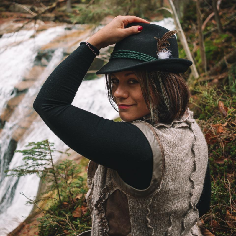 Obrázek epizody Pilotní díl anebo Vítej cizinče!