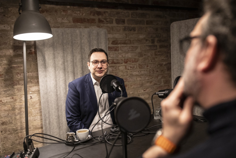 Obrázek epizody Ministr Lipavský: Lidé musí rozeznat dinosaura od Babiše