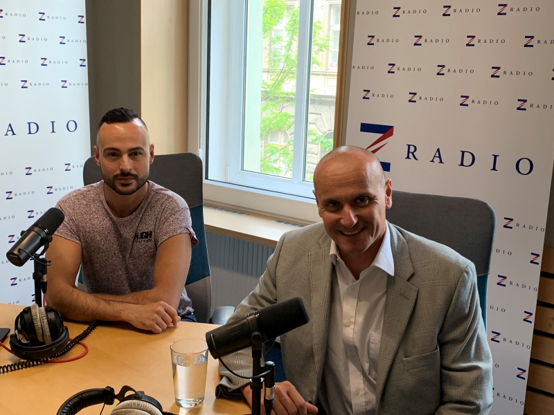 Obrázek epizody Každý rok přibyde 8000 pacientů s rakovinou prostaty. Důležitá je prevence, říká urolog Roman Zachoval