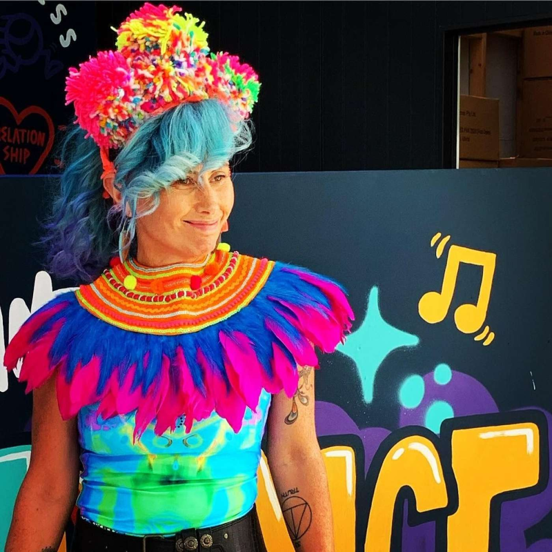 Obrázek epizody 9] Nickie Hanley | Beginning of the future